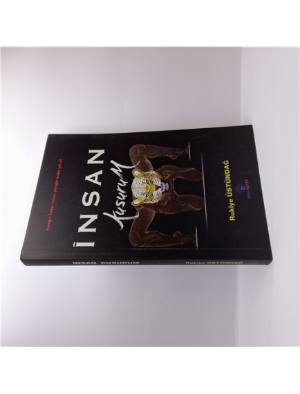 İnsan Kusurum - Rukiye Üstündağ - Mavi Nefes Yayınları